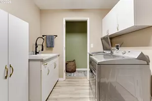 41929 Deerhorn Rd, Springfield, OR 97478 - Photo 19