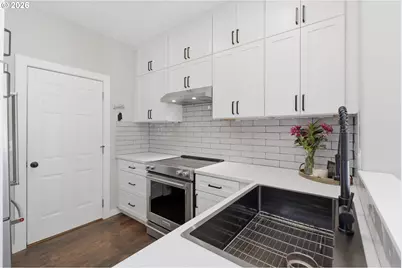 18533 SW Colfelt Ln, Sherwood, OR 97140 - Photo 9