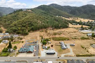 172 S Old Pacific, Myrtle Creek, OR 97457 - Photo 1