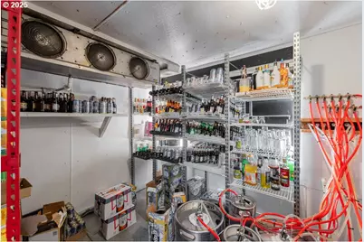 172 S Old Pacific, Myrtle Creek, OR 97457 - Photo 23