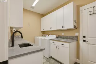 16511 Anna Eve Dr, Milwaukie, OR 97267 - Photo 27