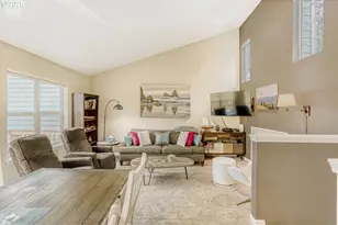 13217 SW Summerwood Dr, Portland, OR 97223 - Photo 5