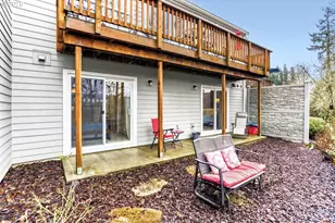 13217 SW Summerwood Dr, Portland, OR 97223 - Photo 23