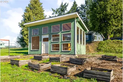 1378 NW Grove St, Roseburg, OR 97471 - Photo 33