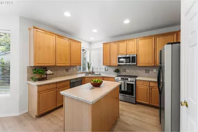 807 SE 197th Ave, Camas, WA 98607 - Photo 15