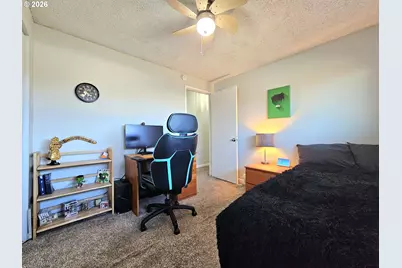 390 N 7th Pl, Harrisburg, OR 97446 - Photo 27