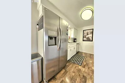 390 N 7th Pl, Harrisburg, OR 97446 - Photo 11