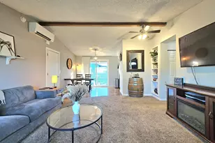 390 N 7th Pl, Harrisburg, OR 97446 - Photo 5