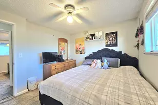 390 N 7th Pl, Harrisburg, OR 97446 - Photo 25