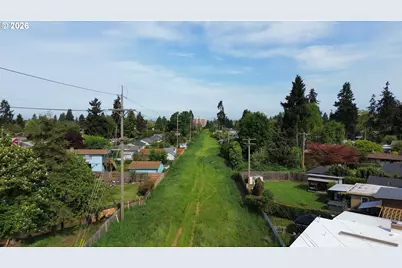 Game Farm, Springfield, OR 97477 - Photo 13
