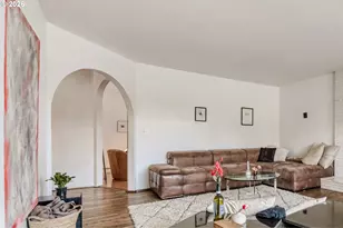 920 SE 214th Ave, Gresham, OR 97030 - Photo 7