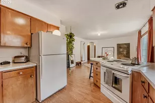 920 SE 214th Ave, Gresham, OR 97030 - Photo 15