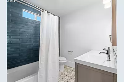 3818 SE Morrison St, Portland, OR 97214 - Photo 17