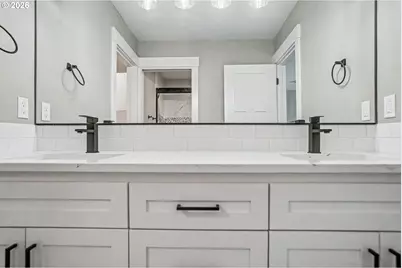 433 Grant St, Silverton, OR 97381 - Photo 33