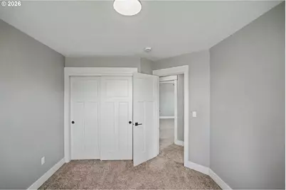 433 Grant St, Silverton, OR 97381 - Photo 25