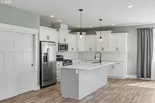 433 Grant St, Silverton, OR 97381 - Photo 13