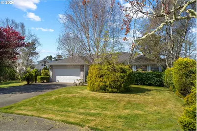 1480 S Edgewood St, Seaside, OR 97138 - Photo 1