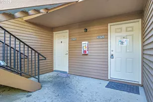 9872 SE Talbert St, Clackamas, OR 97015 - Photo 5