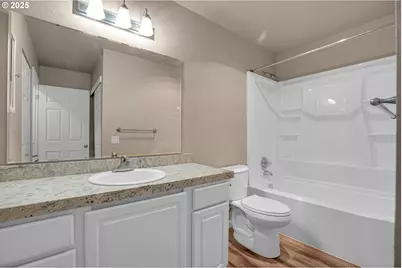 9872 SE Talbert St, Clackamas, OR 97015 - Photo 27