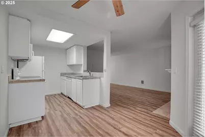 9872 SE Talbert St, Clackamas, OR 97015 - Photo 19