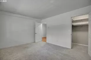 9872 SE Talbert St, Clackamas, OR 97015 - Photo 27