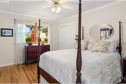 9845 SW Eagle Ln, Beaverton, OR 97008 - Photo 27