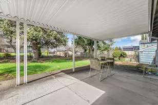 1490 Hallinan St, Lake Oswego, OR 97034 - Photo 25