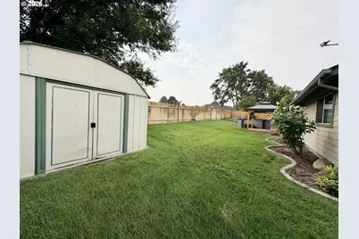 435 SE 9th Ct, Hermiston, OR 97838 - Photo 23