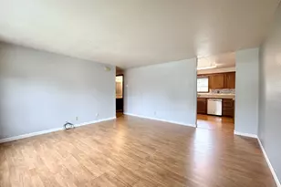 435 SE 9th Ct, Hermiston, OR 97838 - Photo 5