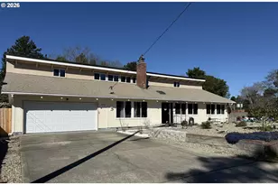 2580 Fir St, North Bend, OR 97459 - Photo 1