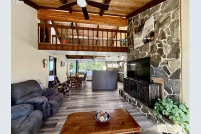 2580 Fir St, North Bend, OR 97459 - Photo 7