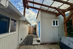 2580 Fir St, North Bend, OR 97459 - Photo 43