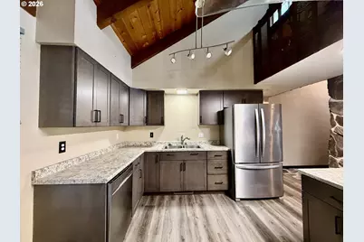 2580 Fir St, North Bend, OR 97459 - Photo 9