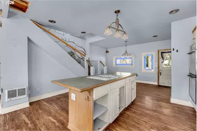 39701 NE 94th Ave, La Center, WA 98629 - Photo 17