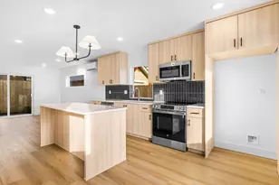 4206 NE 20th Ave, Portland, OR 97211 - Photo 3