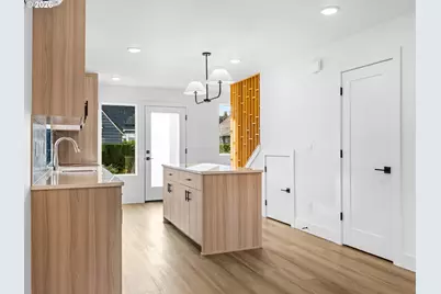 4206 NE 20th Ave #C, Portland, OR 97211 - Photo 5