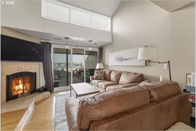 103 N Hayden Bay Dr #103, Portland, OR 97217 - Photo 3