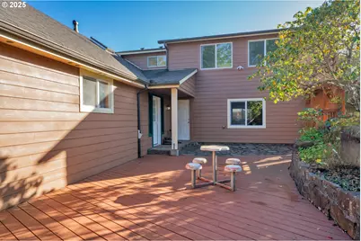 2225 NW Oceanview Dr, Newport, OR 97365 - Photo 9