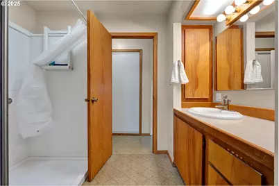 2225 NW Oceanview Dr, Newport, OR 97365 - Photo 29