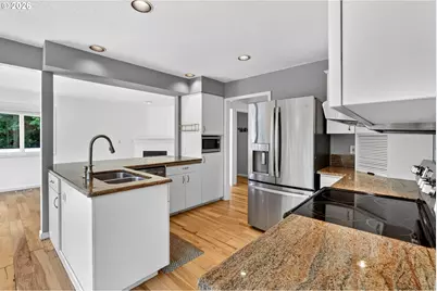 6065 SW Taylor St, Portland, OR 97221 - Photo 11