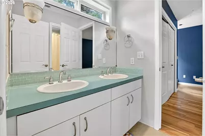 6065 SW Taylor St, Portland, OR 97221 - Photo 23