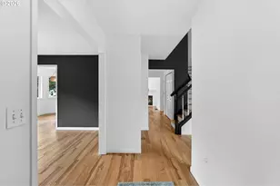 6065 SW Taylor St, Portland, OR 97221 - Photo 3