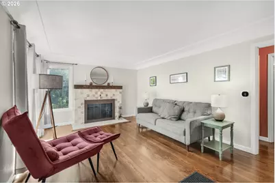 3286 NE Holman St, Portland, OR 97211 - Photo 3