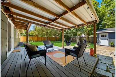 11555 SW 11th St, Beaverton, OR 97005 - Photo 21
