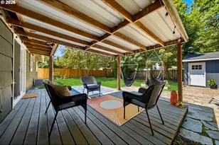 11555 SW 11th St, Beaverton, OR 97005 - Photo 21