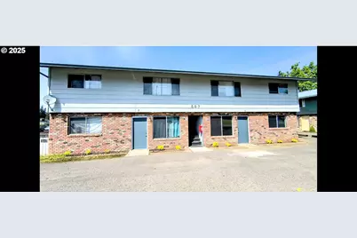 587 W Berdine St, Roseburg, OR 97471 - Photo 3