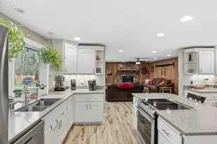 25511 NE 13th St, Camas, WA 98607 - Photo 11