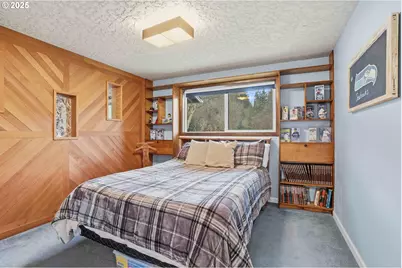 25511 NE 13th St, Camas, WA 98607 - Photo 23