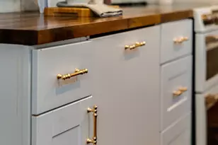 15 S Gibbs St, Portland, OR 97239 - Photo 21