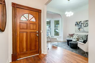 15 S Gibbs St, Portland, OR 97239 - Photo 7